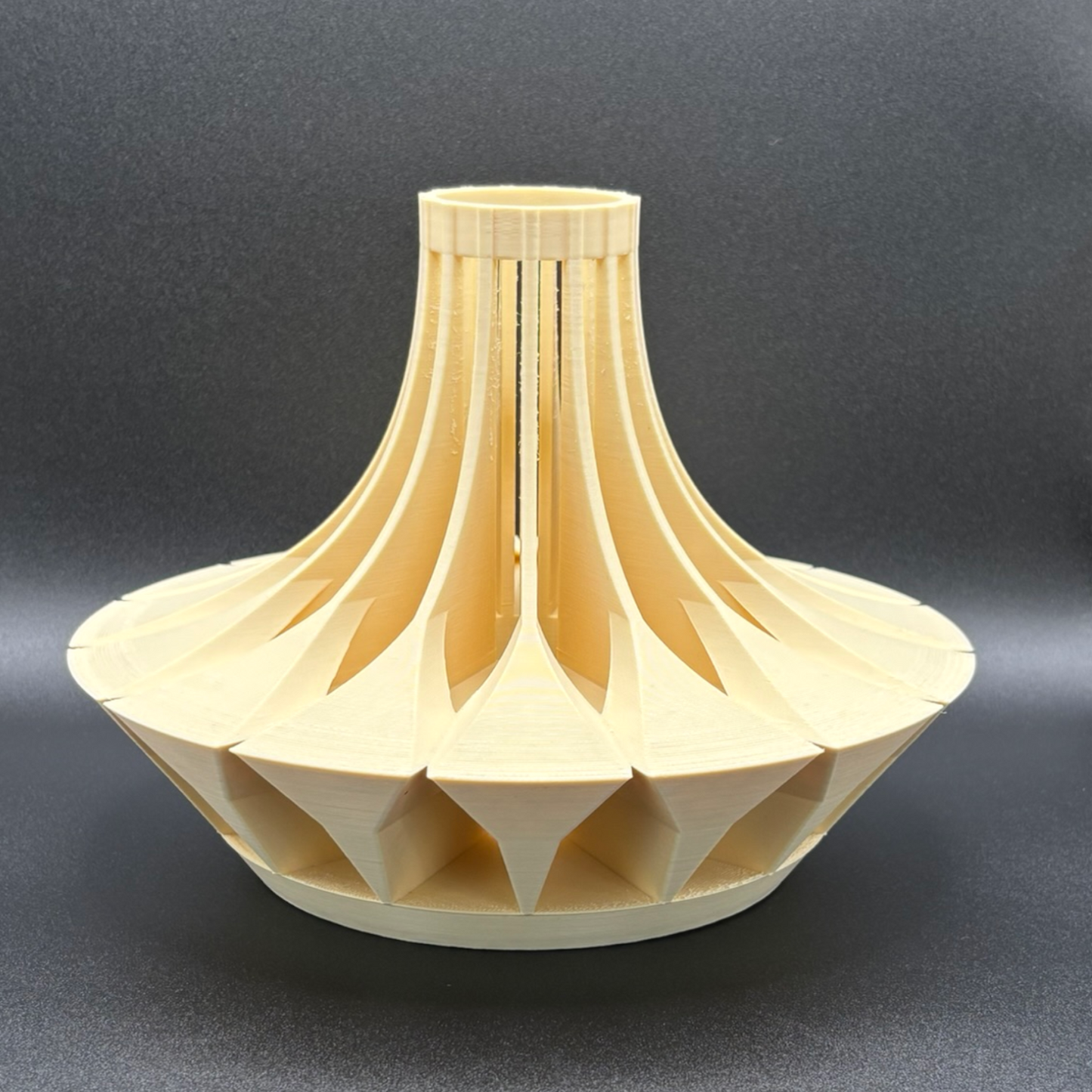 SHORT VASE